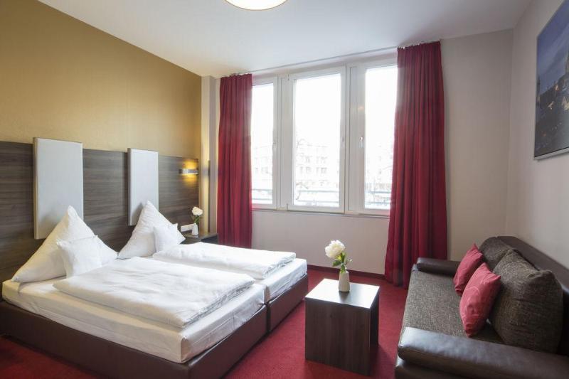 City-Hotel Muenchen Extérieur photo