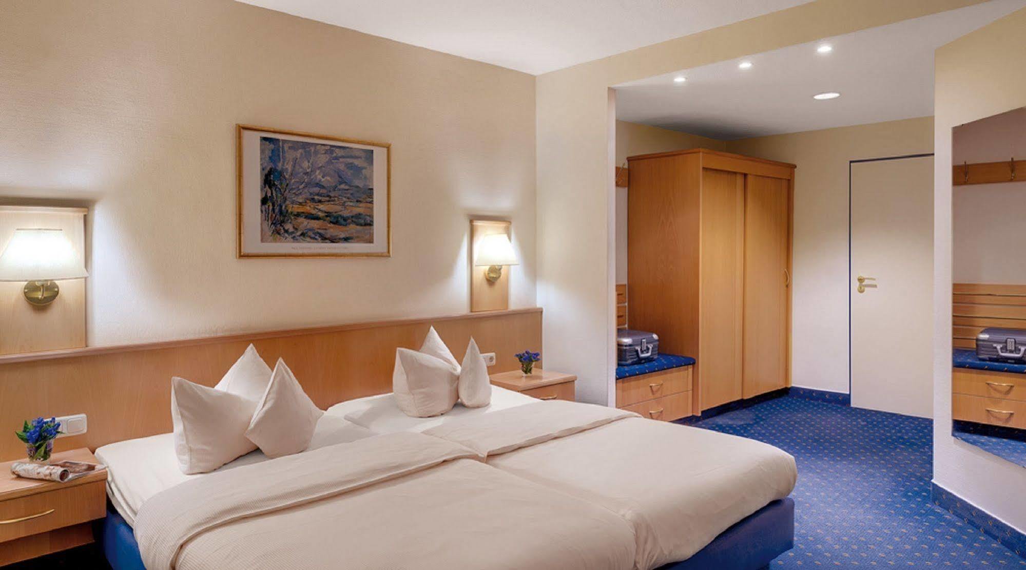 City-Hotel Muenchen Extérieur photo