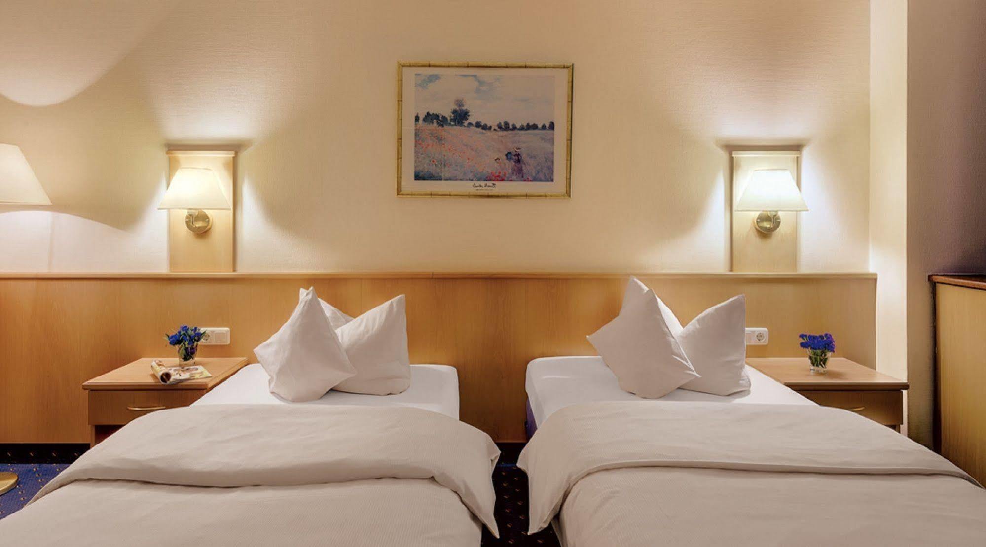 City-Hotel Muenchen Extérieur photo